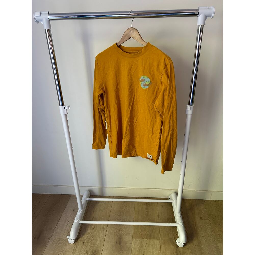 Mountain Hardwear " Save The Earth " Long Sleeve Top Size‎ Medium